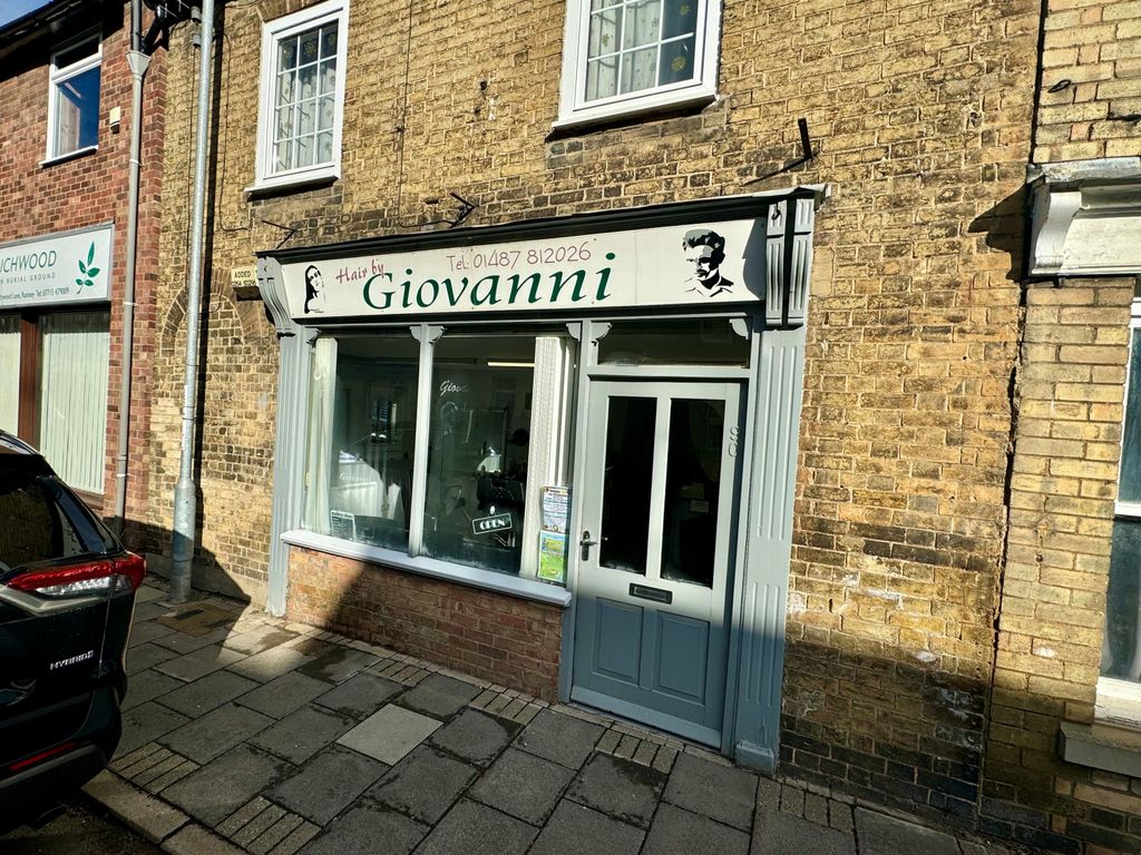 Property photo 1 of 6 90 High Street Ramsey