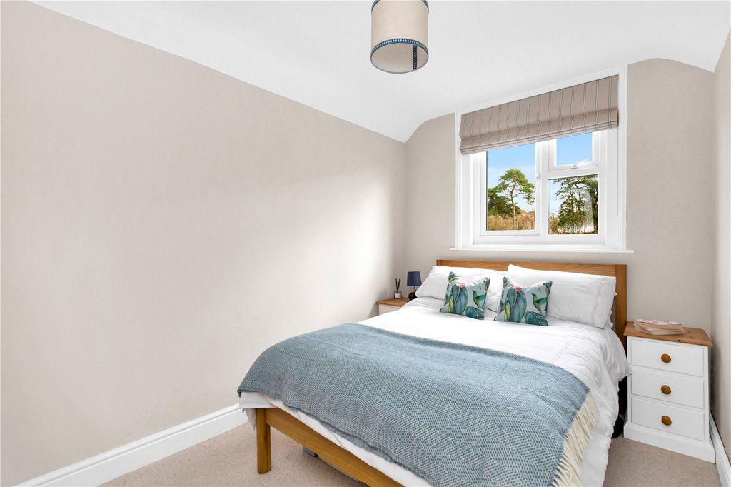 Additional image 9 of 3 bed terraced house for saleForest Road, Liss, Hampshire GU33