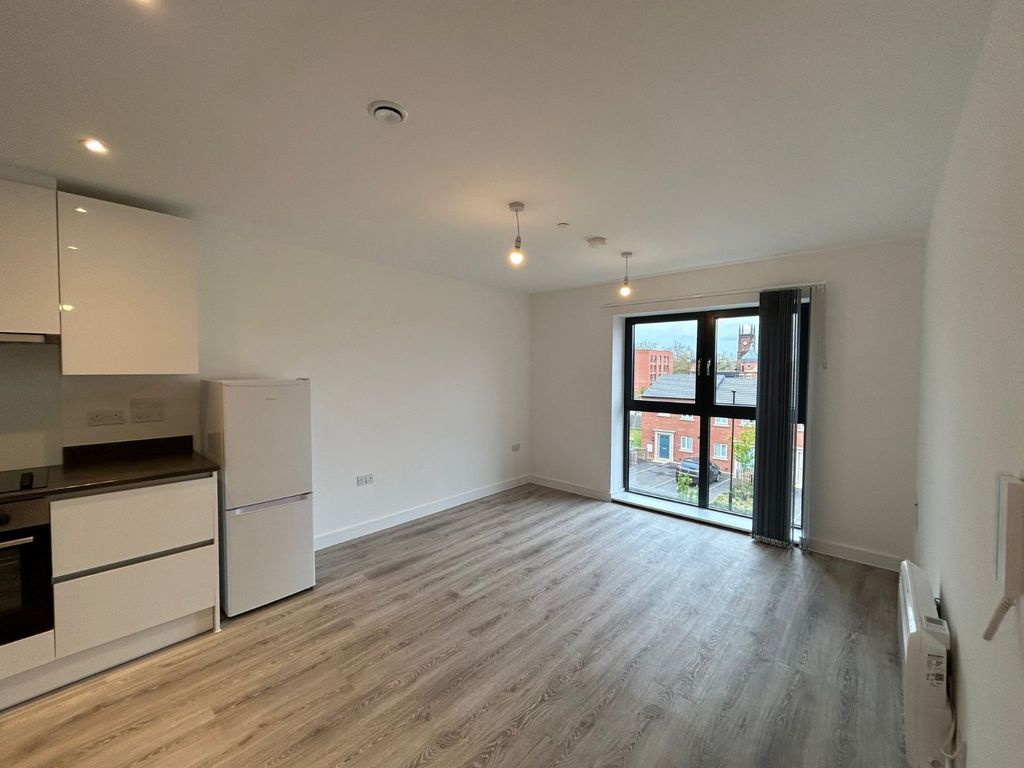 Property photo 2 of 6 Picture No. 09