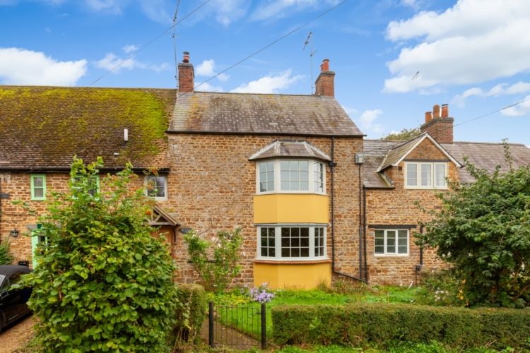Property photo 1 of 11 236239-Std