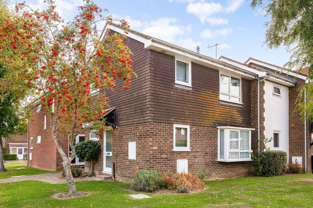 Property photo 1 of 18