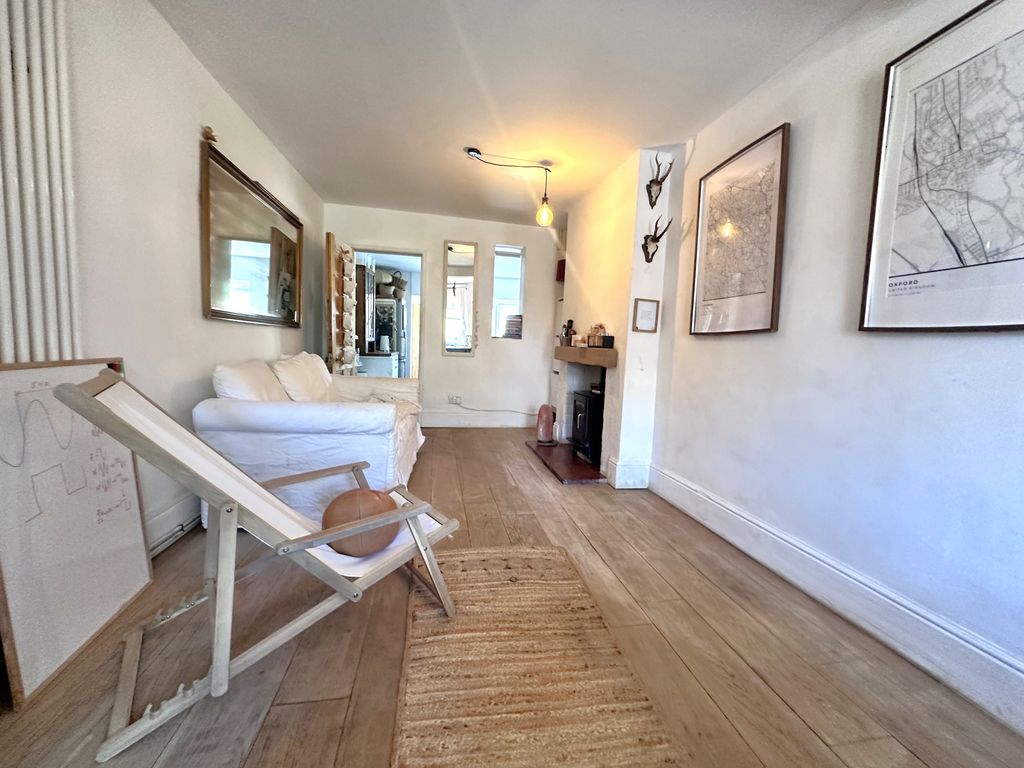 Property photo 2 of 17 Image