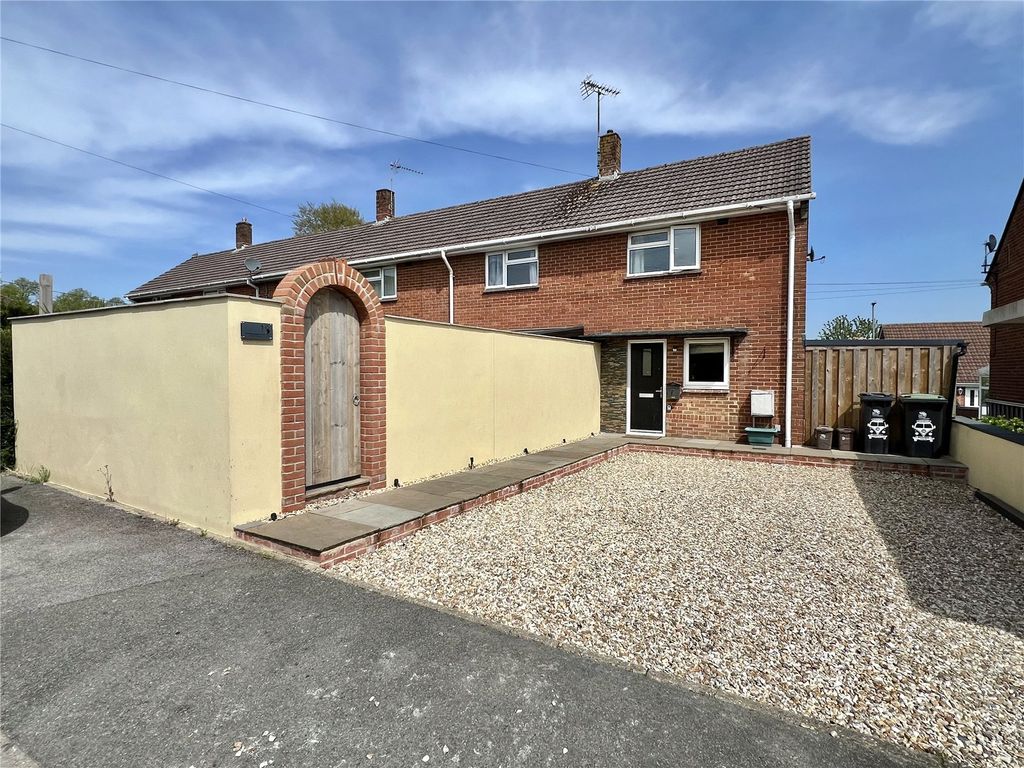 Property photo 1 of 14 Picture No. 02