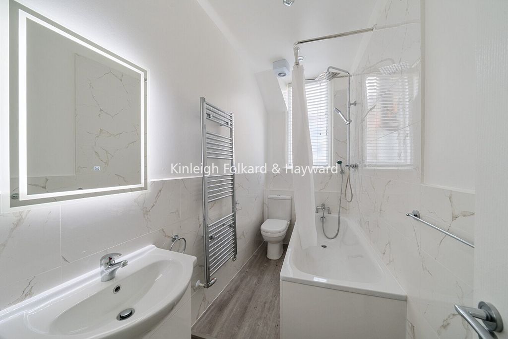 Property photo 2 of 7 Picture No. 05