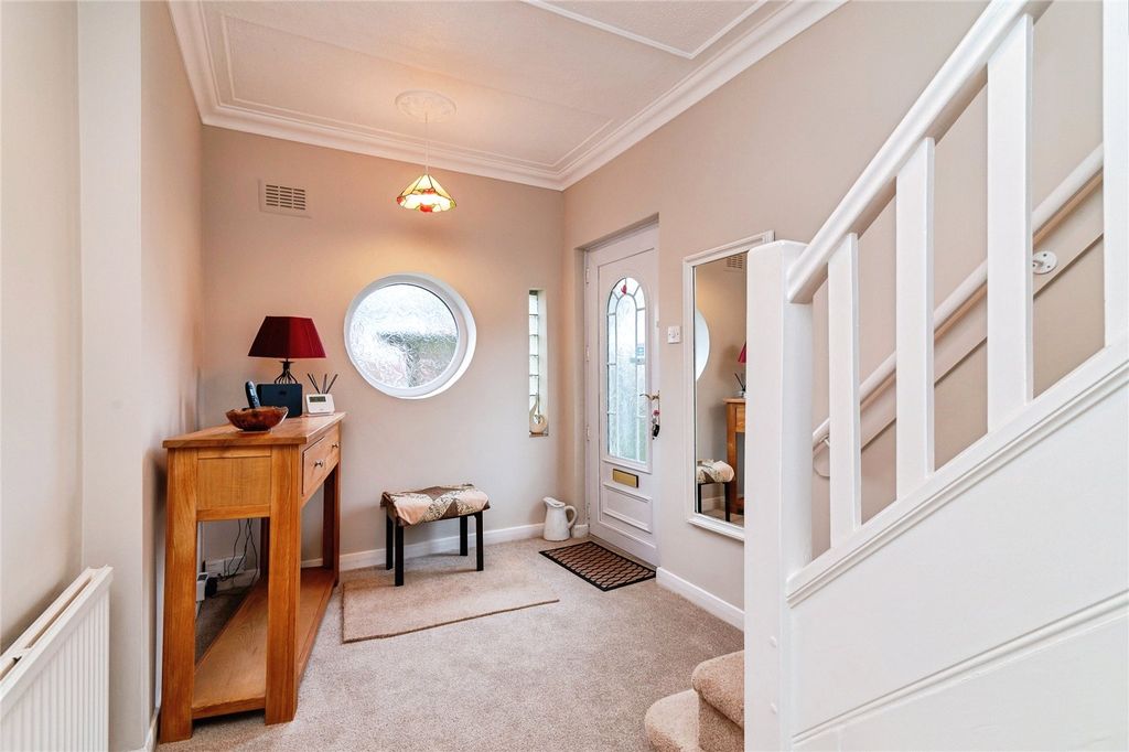 Property photo 2 of 22 Picture No. 48