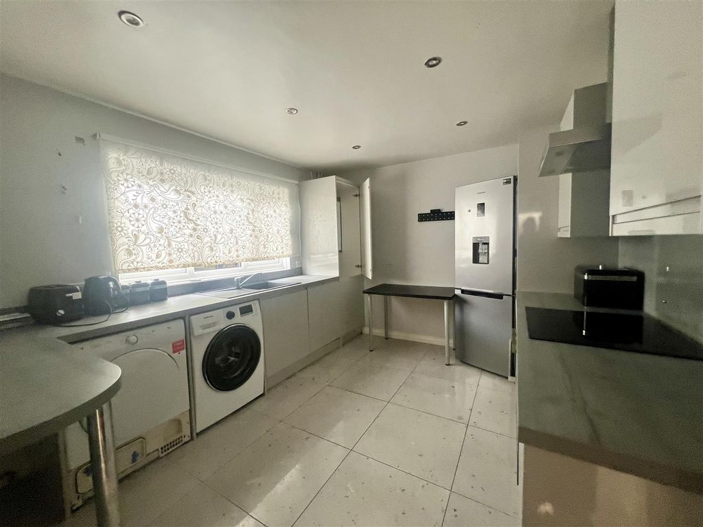 Property photo 2 of 9 Img_3905.Jpeg