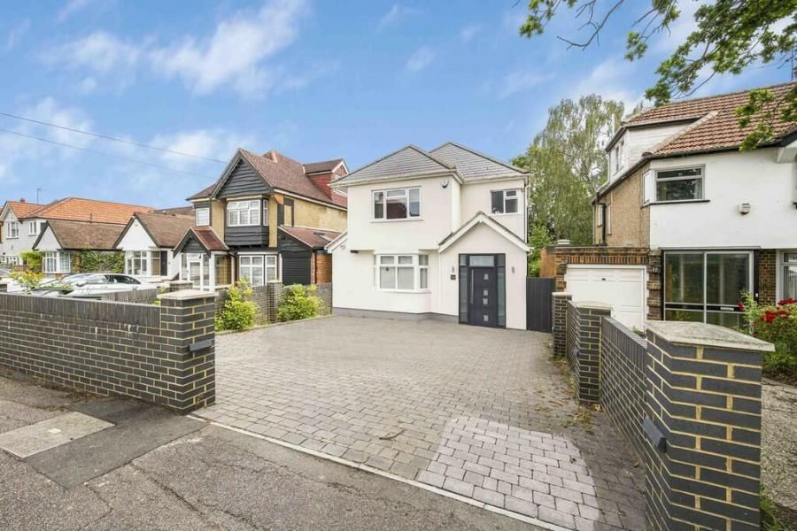 Property photo 1 of 15