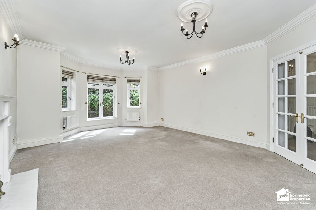 Property photo 3 of 16 Image 2