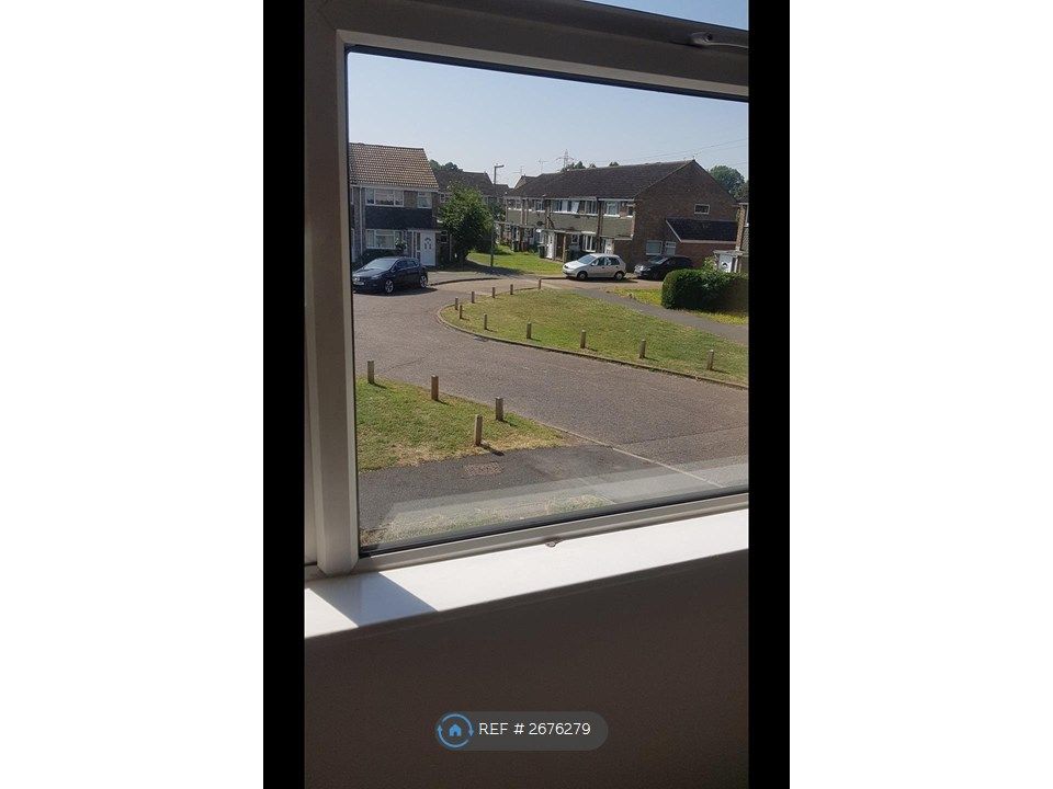 Property photo 2 of 21