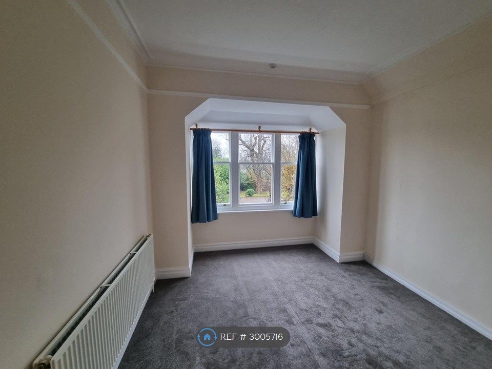 Property photo 1 of 9 Bedroom 1