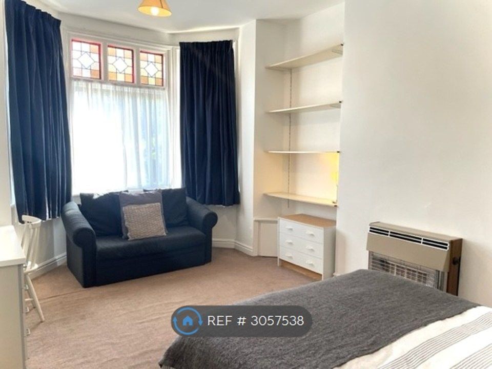 Property photo 1 of 4