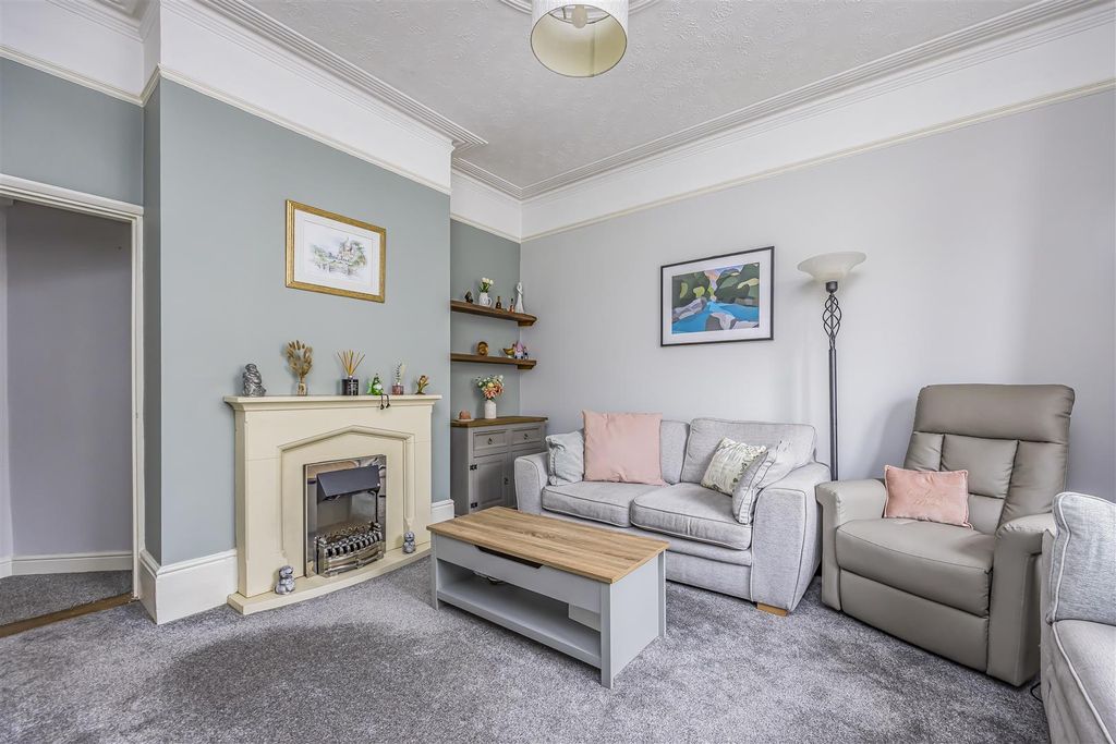Property photo 3 of 15 Gff, 67 North End Avenue, Hilsea-Porticomarketing-