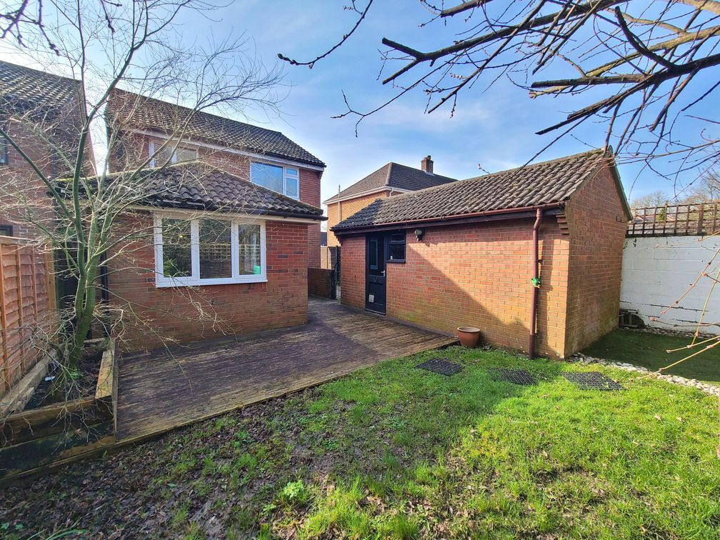 Property photo 3 of 31