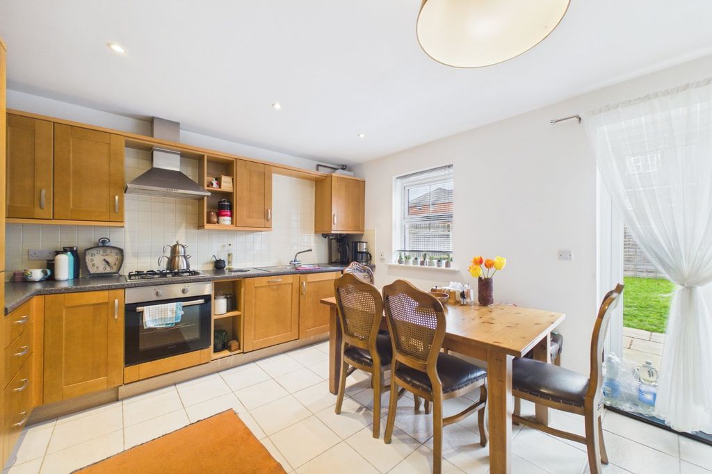 Property photo 3 of 11 Picture No. 07