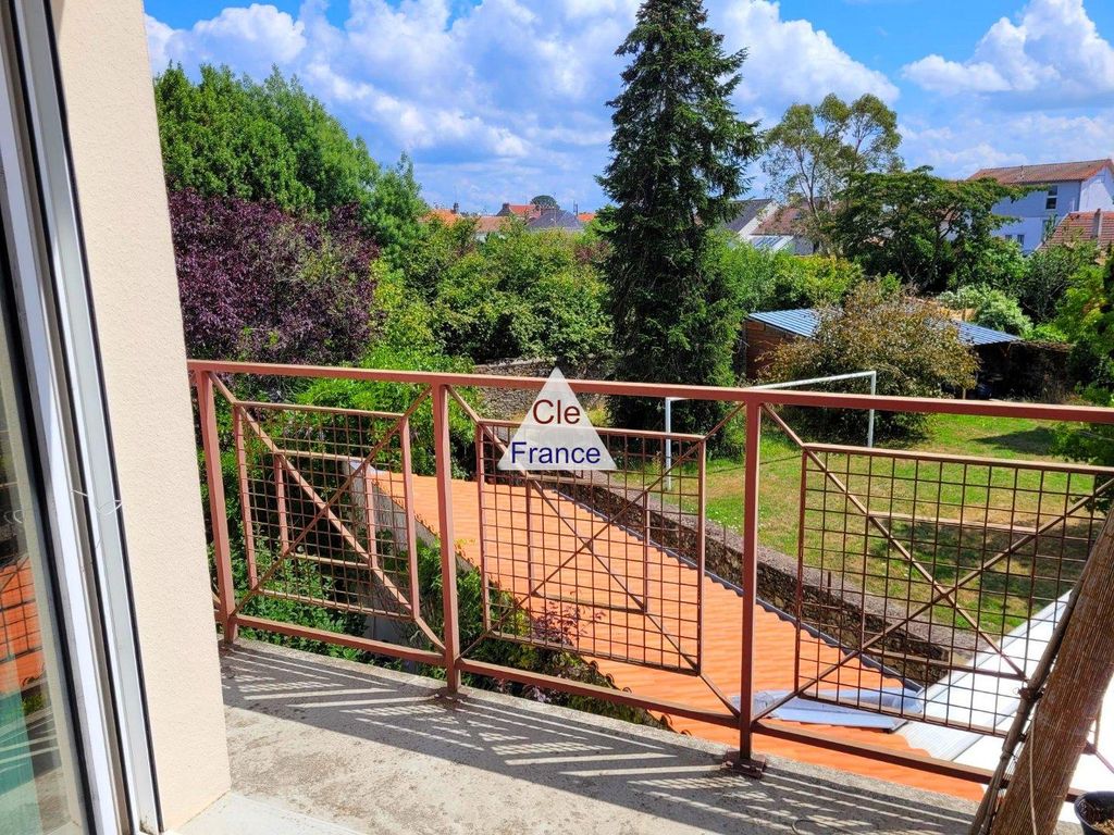 Property photo 1 of 5