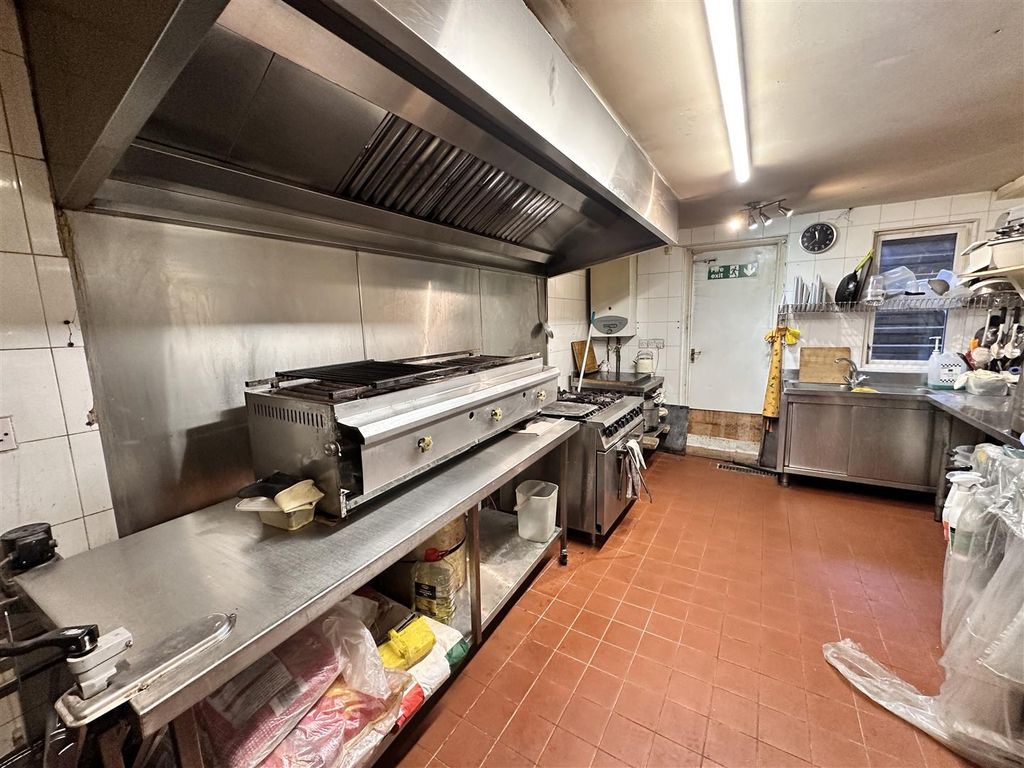 Property photo 3 of 8 Img_2828.Jpg