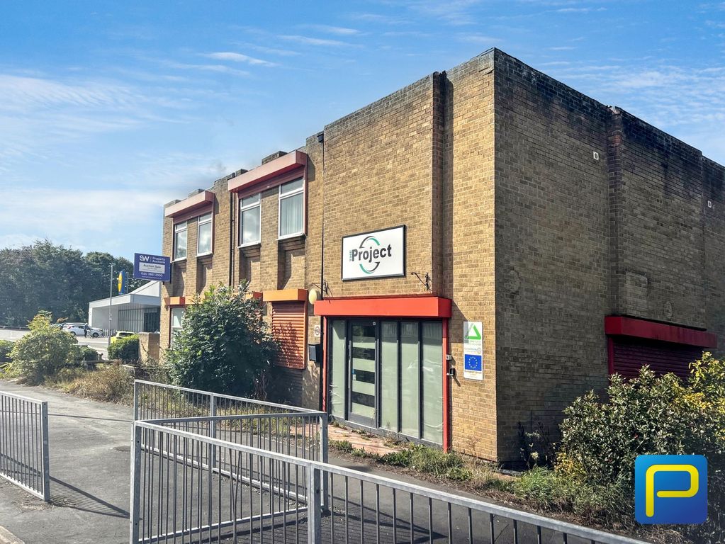 Property photo 1 of 23