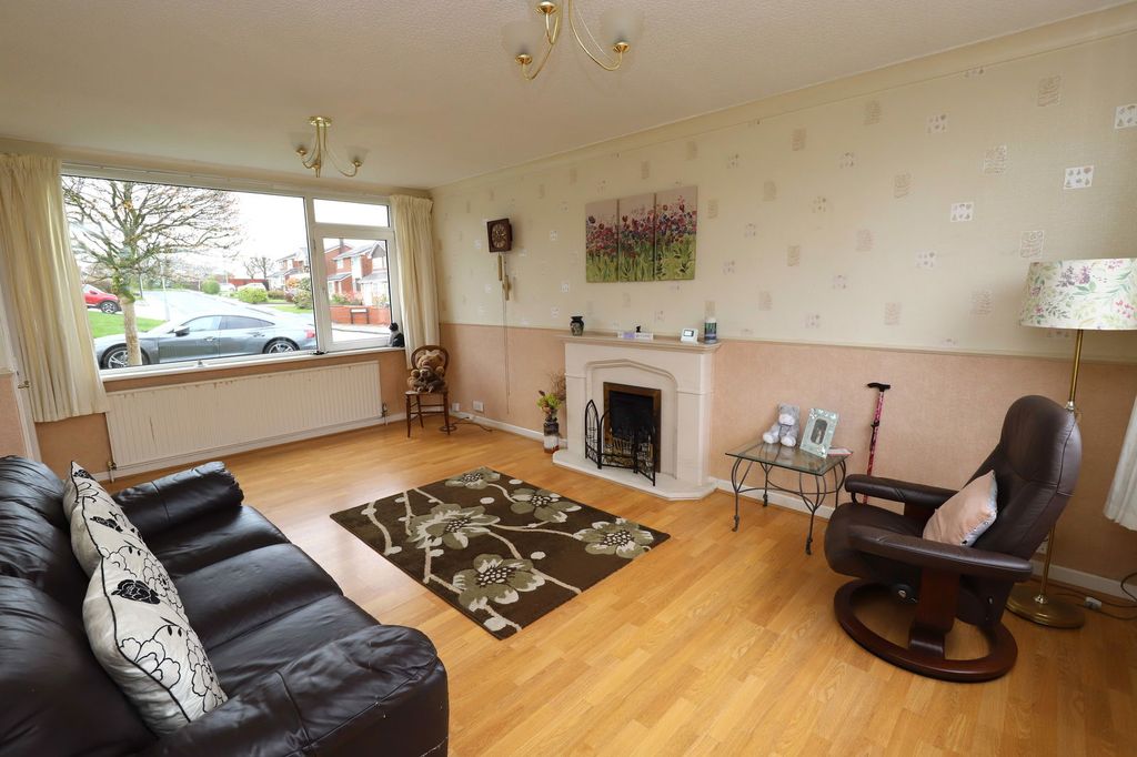 Property photo 3 of 29