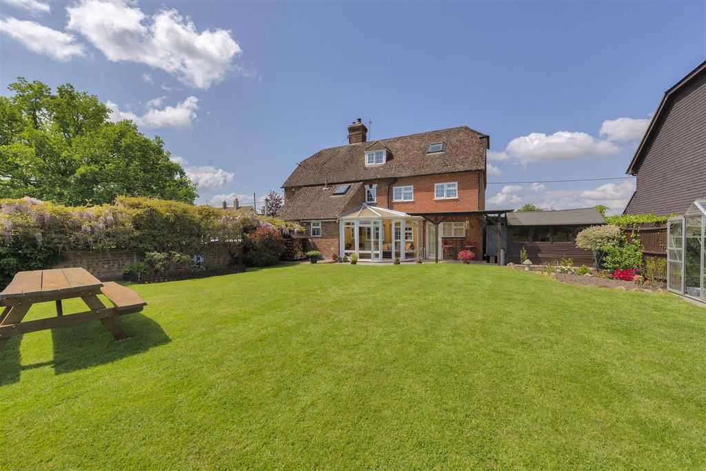 Property photo 2 of 24 23.Jpg