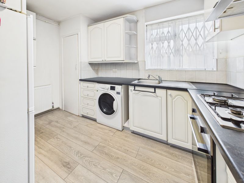 Property photo 3 of 12 Photo 13