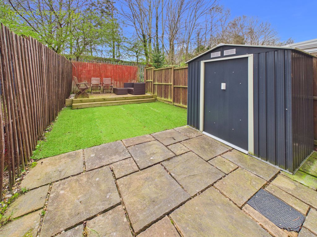 Property photo 2 of 28