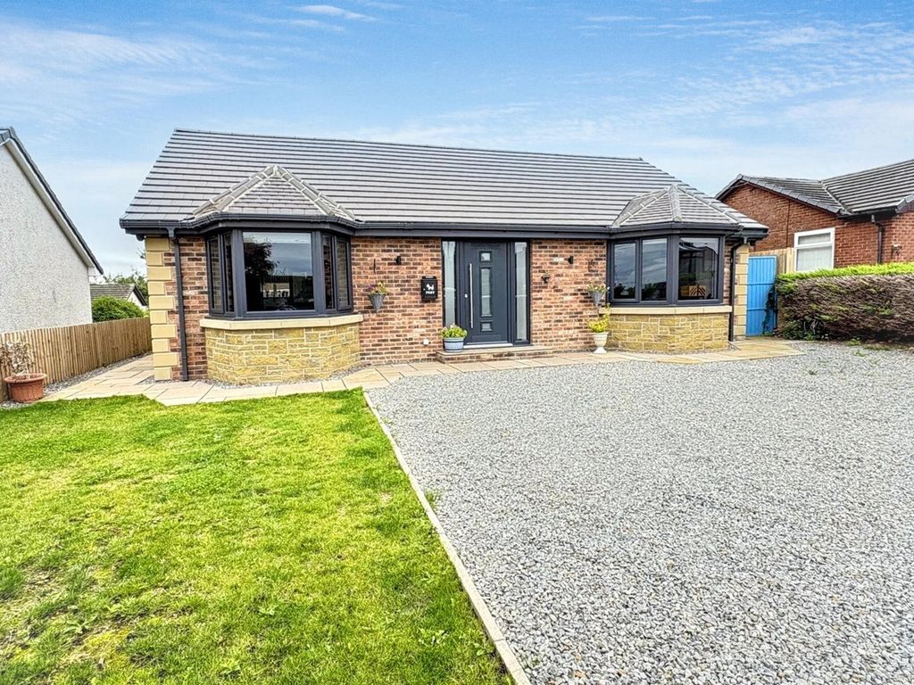 Property photo 1 of 35