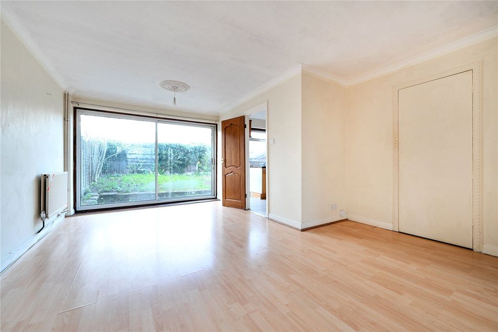 Property photo 2 of 18 Picture No. 22