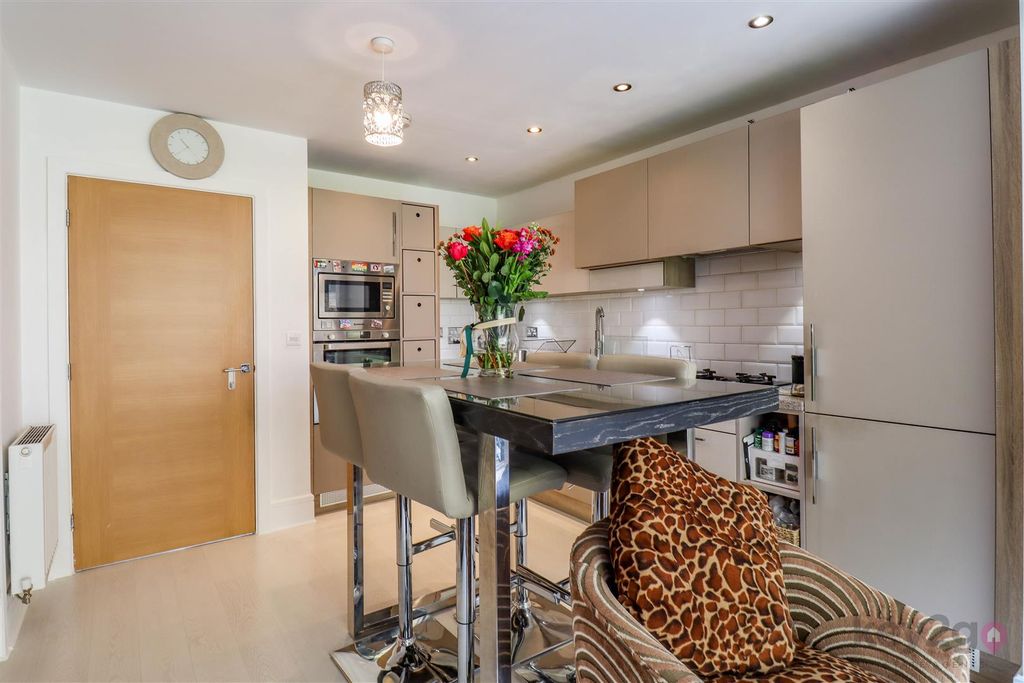 Property photo 2 of 19 Img_9033.Jpg