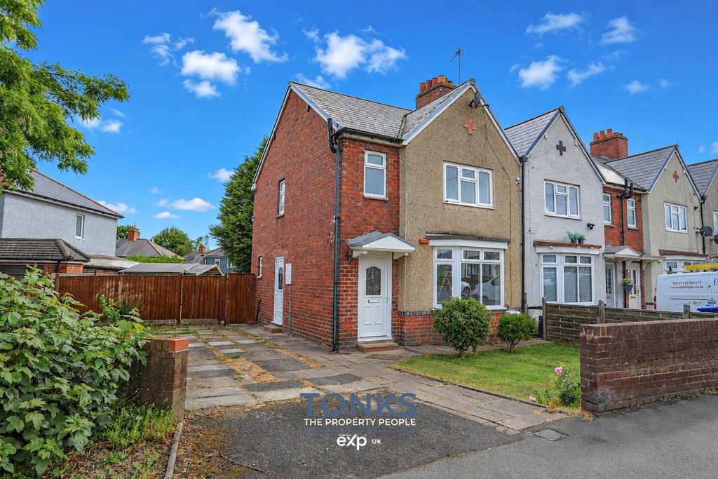 Property photo 1 of 15