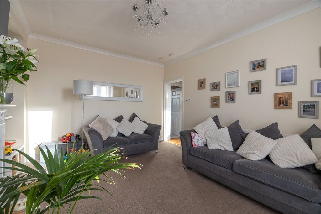 Property photo 3 of 24 Picture No. 03