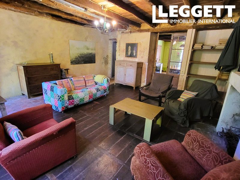 Property photo 3 of 10