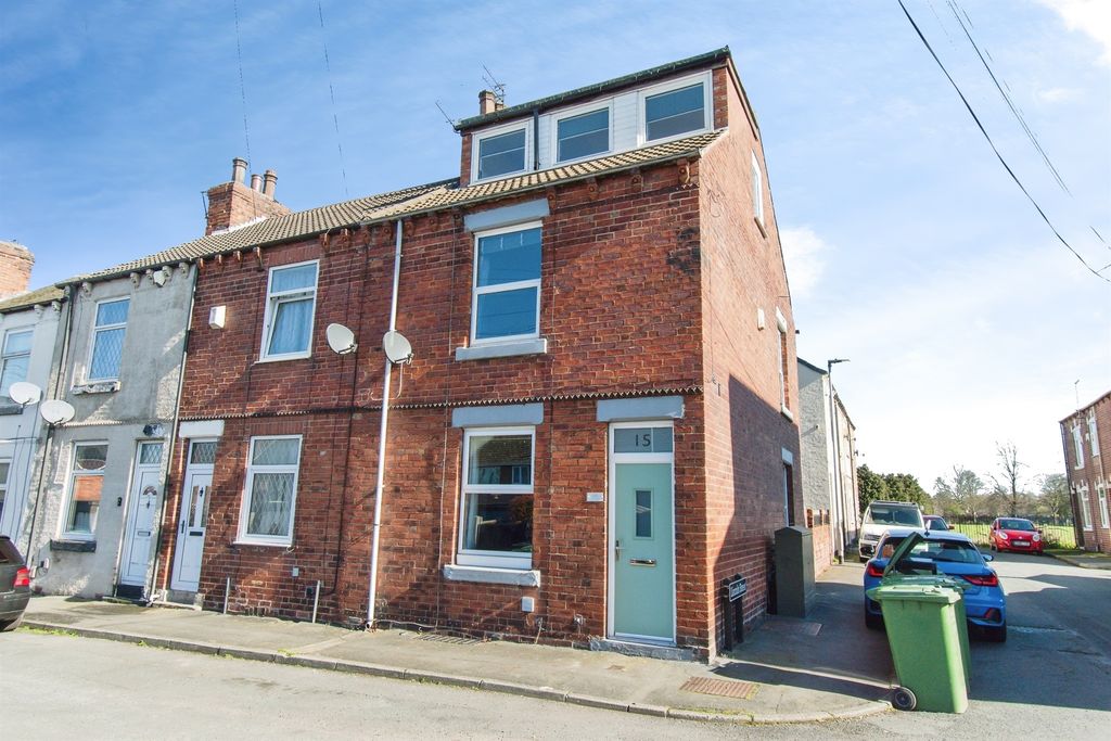 Property photo 1 of 15