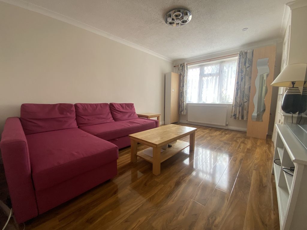 Property photo 3 of 13 Photo 13