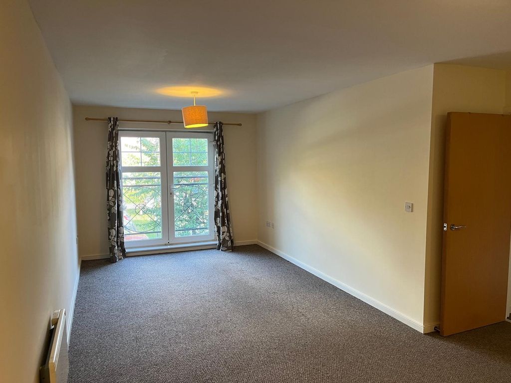 Property photo 2 of 11 2B715d04-B7Bf-4431-8c54-61F1E285B49d