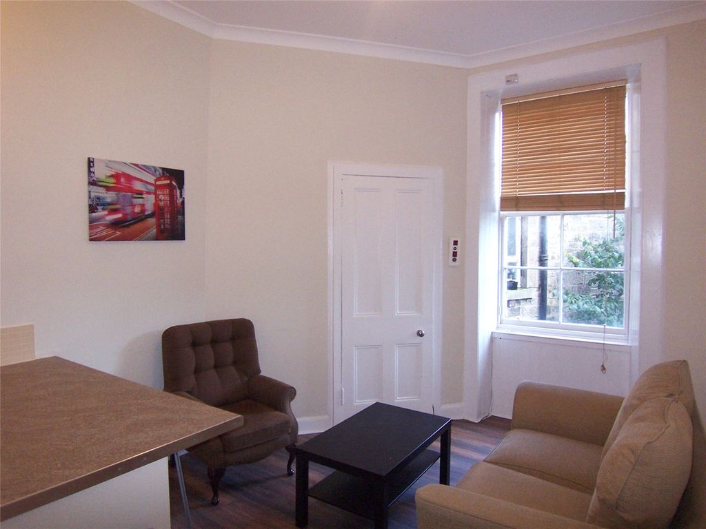 Property photo 2 of 11 Photo 2