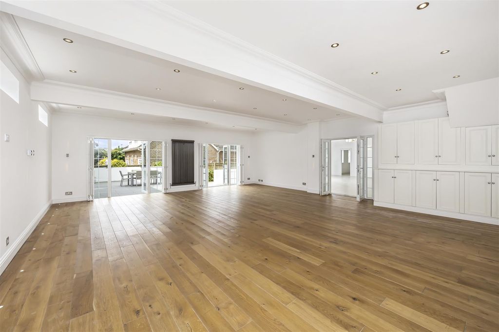 Property photo 2 of 29 Reception Room