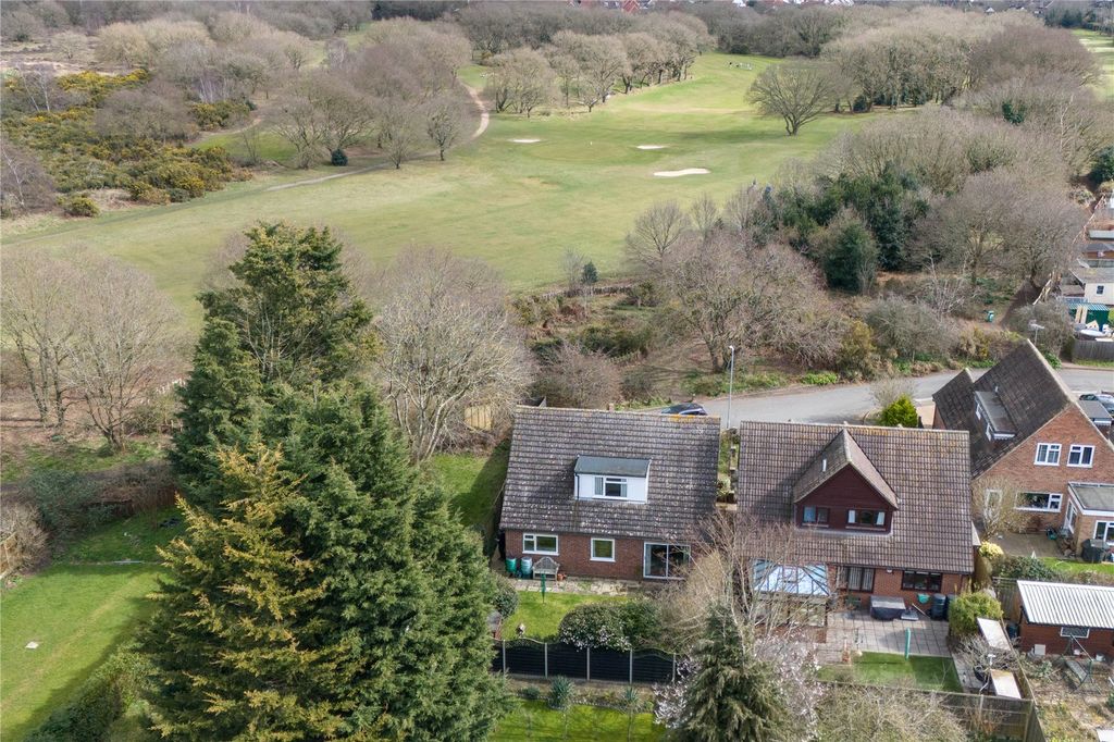 Property photo 2 of 16 2 - Picture No. 18
