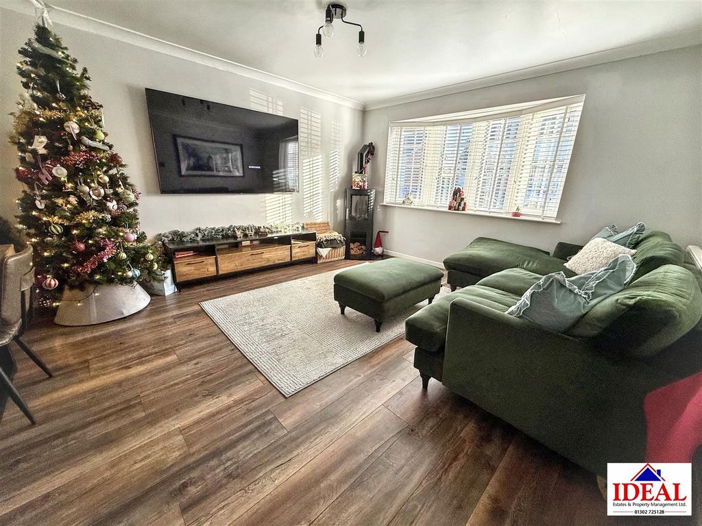 Property photo 2 of 22 Image00019.Jpg