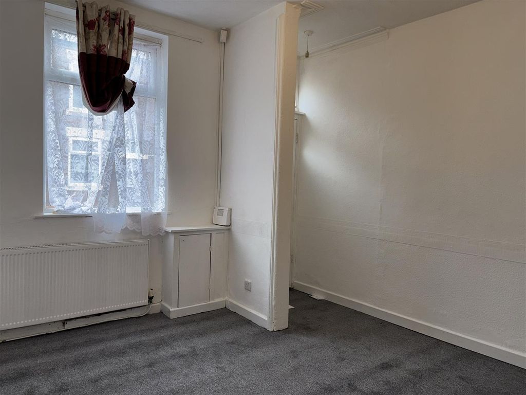 Property photo 3 of 11 Img_9302.Jpeg