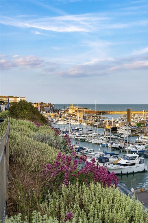 Additional image 10 of 2 bed flat for saleAlbion Place, Ramsgate, Ramsgate CT11