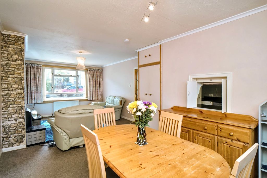 Property photo 3 of 14 Property Image 3