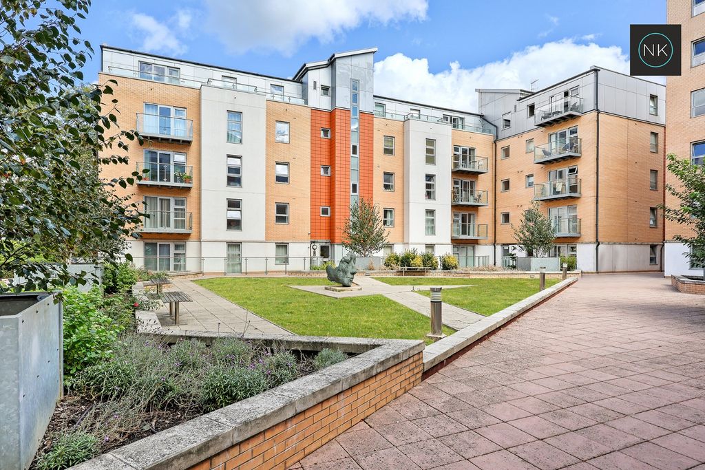 Property photo 1 of 21 3492144