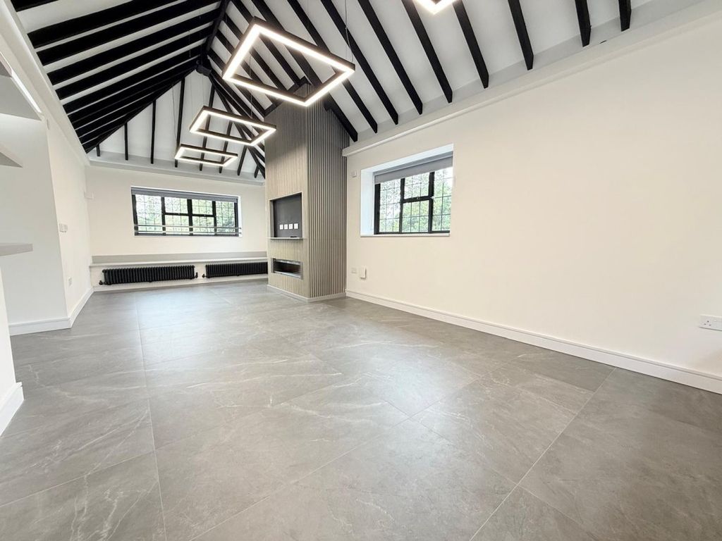 Additional image 11 of 3 bed flat to rentBeech Hill Avenue, Hadley Wood EN4