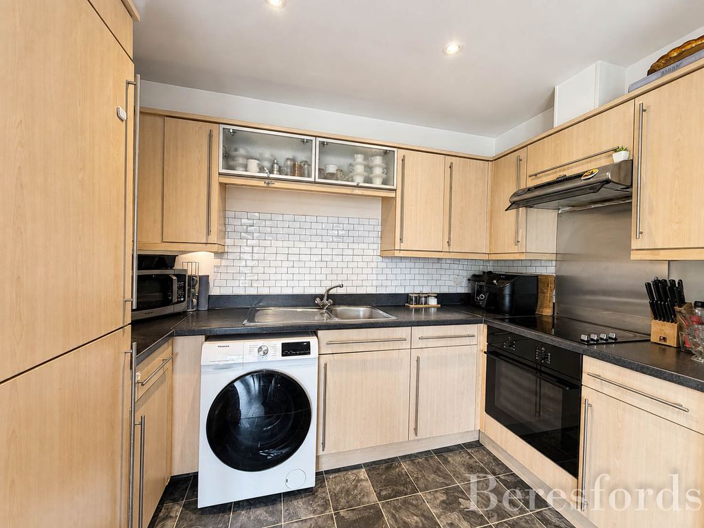 Property photo 3 of 16 Picture No. 16