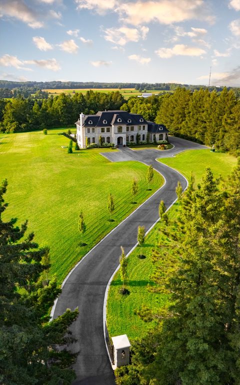 Property photo 1 of 44