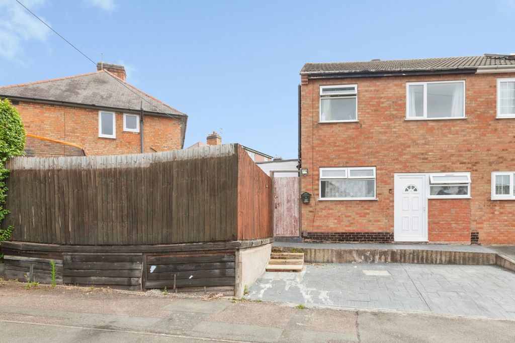 Property photo 1 of 19 Pbox-Img.Jpg