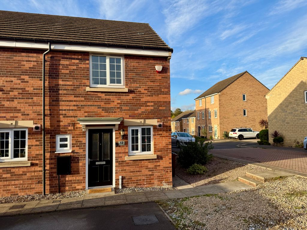 Property photo 1 of 12 External