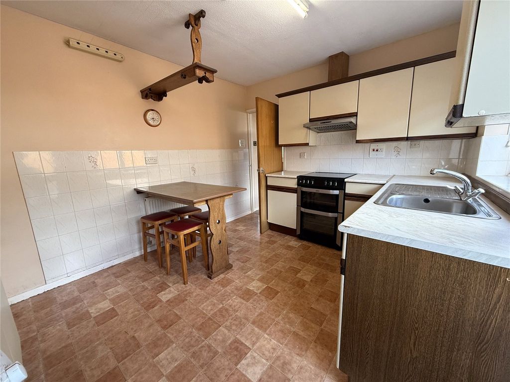 Property photo 3 of 16 Picture No. 22