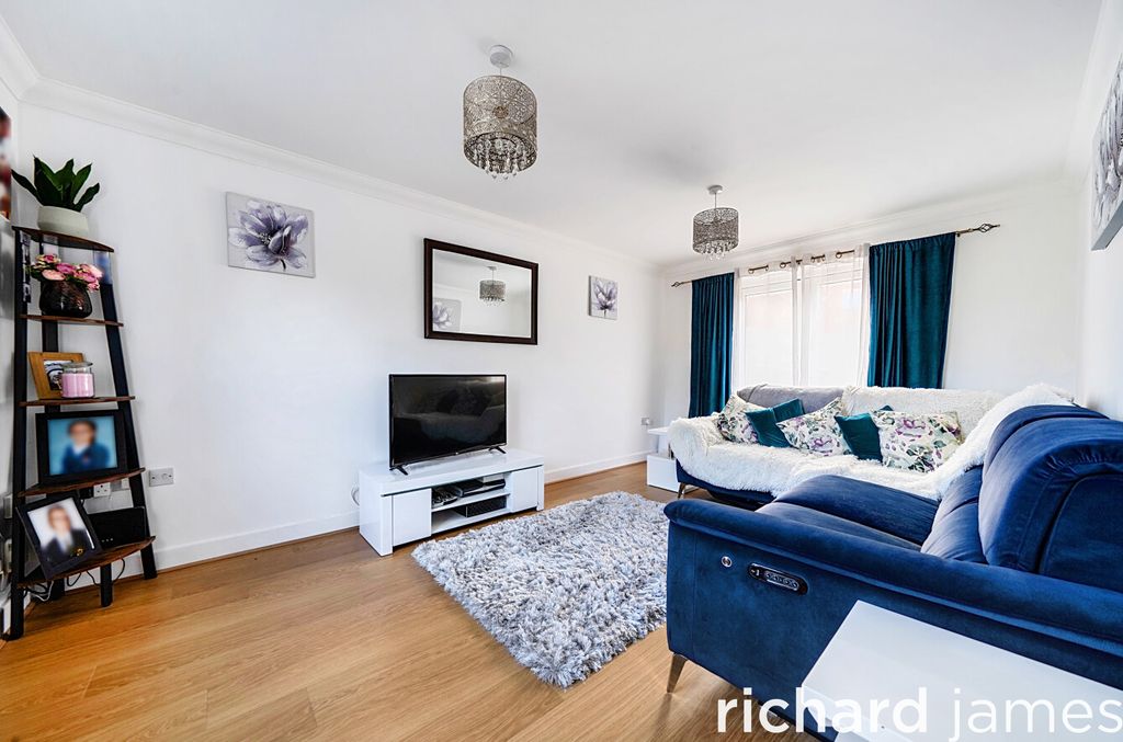 Property photo 2 of 14 833Eb6043414424F83Ed78186939129F
