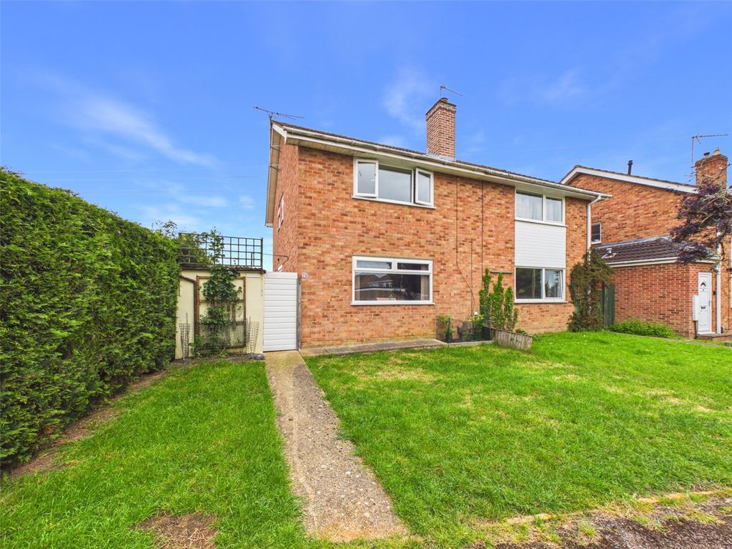 Property photo 1 of 18 Picture No. 02
